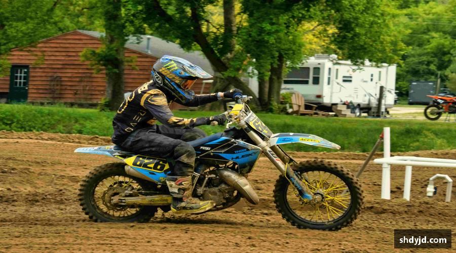 熊猫体育直播🎮装备即战力，周边藏热爱！让你的热爱从赛场延伸到生活！